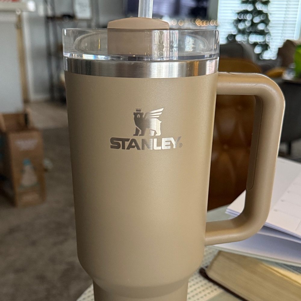 Stanley Beige Travel Mug with Handle